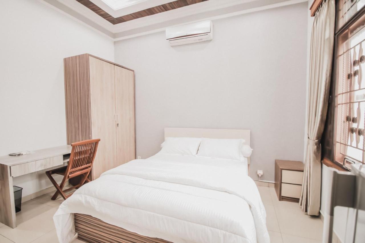 Stay Inn Pasteur Bandung, Husein Sastranegara Airport Exteriör bild