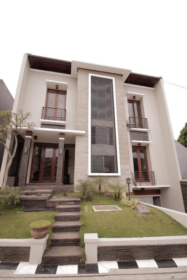 Stay Inn Pasteur Bandung, Husein Sastranegara Airport Exteriör bild